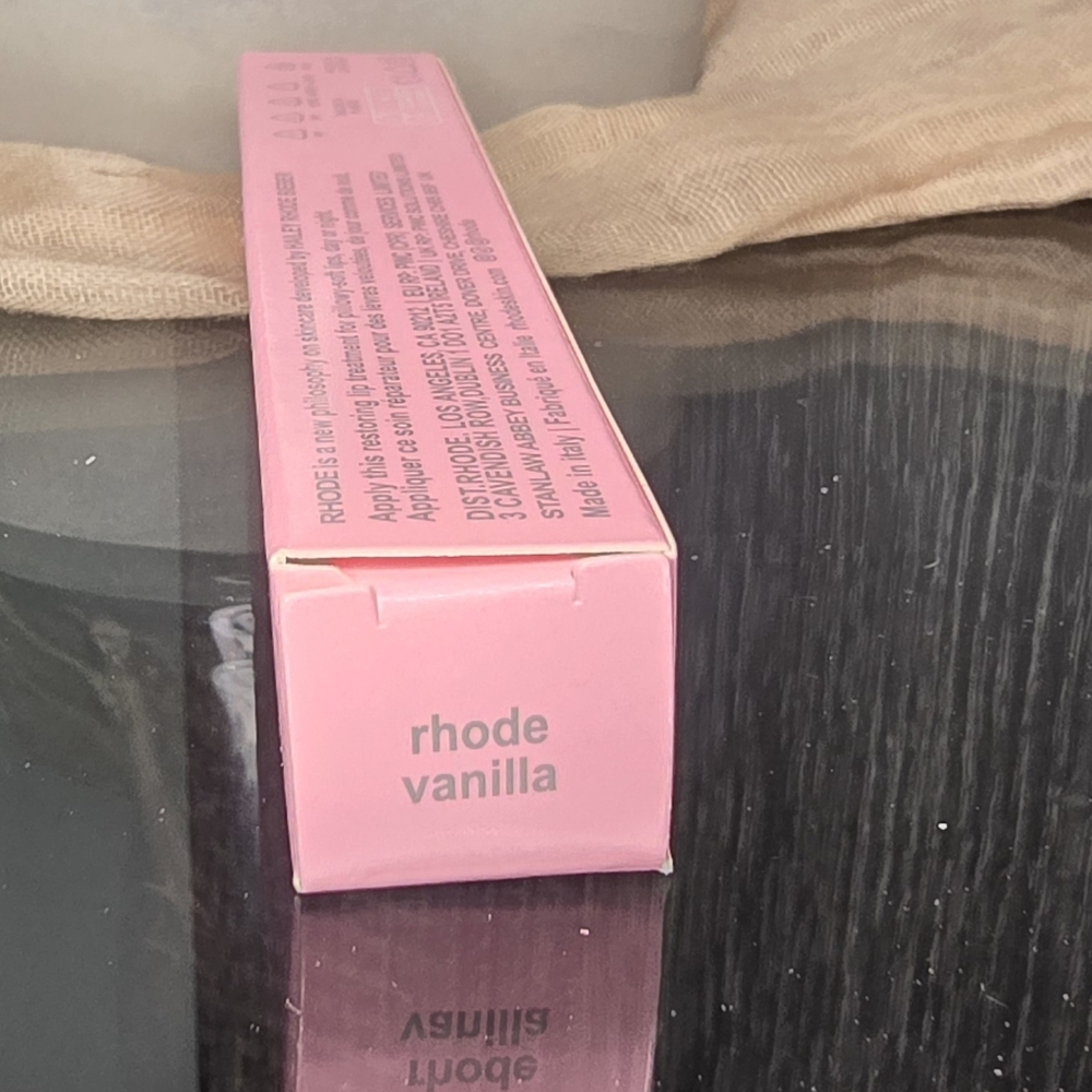 Rhode Peptide Lip Treatment Rhode Vanilla - Picture 3 of 3